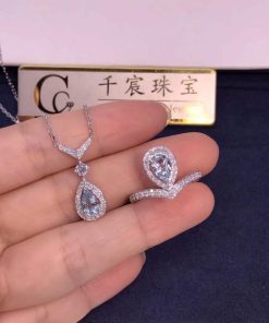 Chaumet Josephine Aigrette white gold aquamarine and diamond pendant 083315