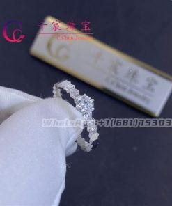 Chaumet Paris Bee My Love Solitaire In White Gold J1NG00