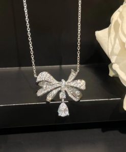 Graff Tilda??s Bow Classic Diamond Drop Pendant RGP610