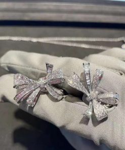 Graff Tilda??s Bow Classic Diamond Stud Earrings RGE1149