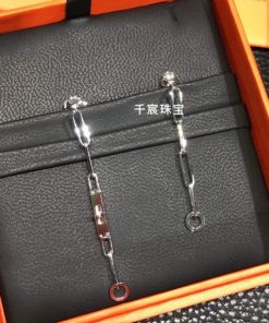 Hermes Paris TPM Kelly Chaine Earrings White Gold