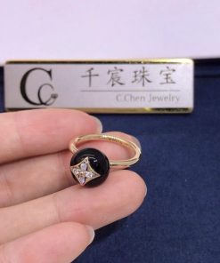 Louis Vuitton Color Blossom Ring Onyx And Diamonds Q9L96A