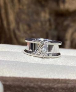 Louis Vuitton LV Volt One Band Ring, White Gold And Diamond Q9O59E