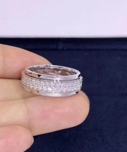 Piaget Possession Band Ring G34PL400