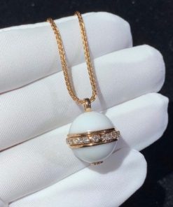Piaget Possession Pendant white chalcedony G33PD400
