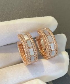 Roberto Coin Art Deco Earrings with Mother of Pearl and Diamonds ADV888EA1852