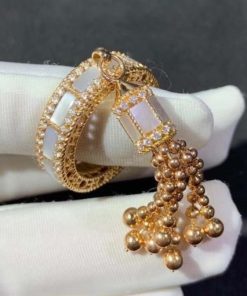 Roberto Coin Art Deco Ring with Mother of Pearl and Diamonds
