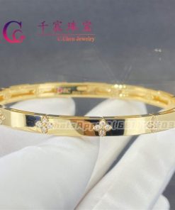 Roberto Coin Love in Verona Rigid Bracelet in 18kt Gold with Diamonds Slim Version ADR888BA2013