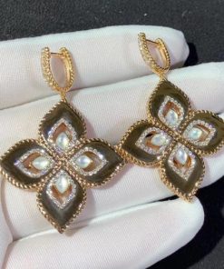 Roberto Coin Princess Flower Earrings in 18k Gold with Mother of Pearl and Diamonds