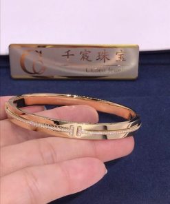 Tiffany T Diamond Hinged Bangle in 18k Yellow Gold 60423873