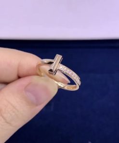 Tiffany T T1 Ring in Rose Gold with Diamonds 67795342