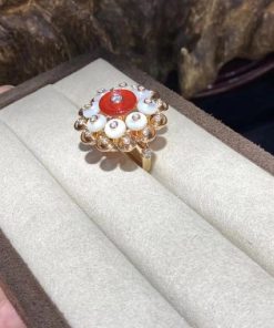 Van Cleef Arpels Bouton D??or Ring Rose Gold, Carnelian Mother-of-pearl VCARO9MV00