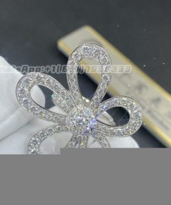 Van Cleef & Arpels Flowerlace Ring Diamond And White Gold VCARP05300