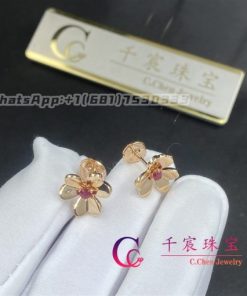Van Cleef & Arpels Frivole earrings mini model in 18K Rose gold and Ruby VCARP7SA00
