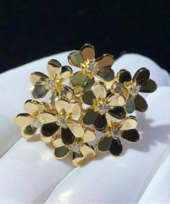 Van Cleef Arpels Frivole Ring 8 Flowers Yellow Gold Diamond VCARB67700