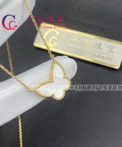 Van Cleef & Arpels Lucky Alhambra Butterfly Pendant Yellow Gold Mother-of-pearl VCARD99500