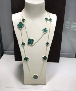 Van Cleef Arpels Magic Alhambra Long Necklace, 16 Motifs Yellow Gold Malachite VCARO2AF00
