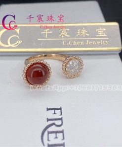 Van Cleef & Arpels Perl??e Couleurs Between the Finger Ring Carnelian VCARO9SV00