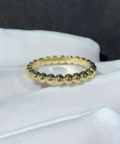 Van Cleef & Arpels Perl??e Pearls Of Gold Ring Yellow Gold Medium Model Ring VCARO3Y500