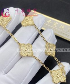 Van Cleef & Arpels Vintage Alhambra Bracelet 5 Motif Yellow Gold Orange Agate Bracelet