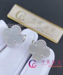 Van Cleef & Arpels Vintage Alhambra earrings White gold Onyx