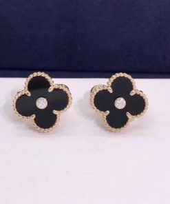 Van Cleef & Arpels Vintage Alhambra Limited Edition Earrings Onyx and Diamonds pecial Edition VCARP2B100