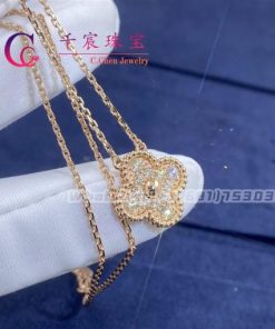 Van Cleef & Arpels Vintage Alhambra Pendant Rose Gold Diamond VCARP2R300