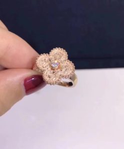 Van Cleef & Arpels Vintage Alhambra Ring Rose Gold VCARN9ZT00