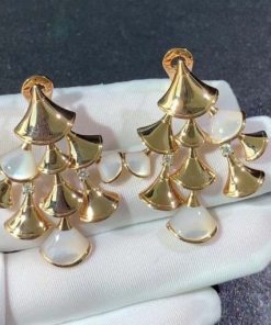 Bulgari Divas?? Dream Earrings with Mother of Pearl 348363 OR856468