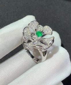 Bulgari Divas Dream Ring White Gold Diamond and Emerald AN857988