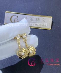 Chanel Extrait de Cam??lia earring 18K yellow gold, diamonds